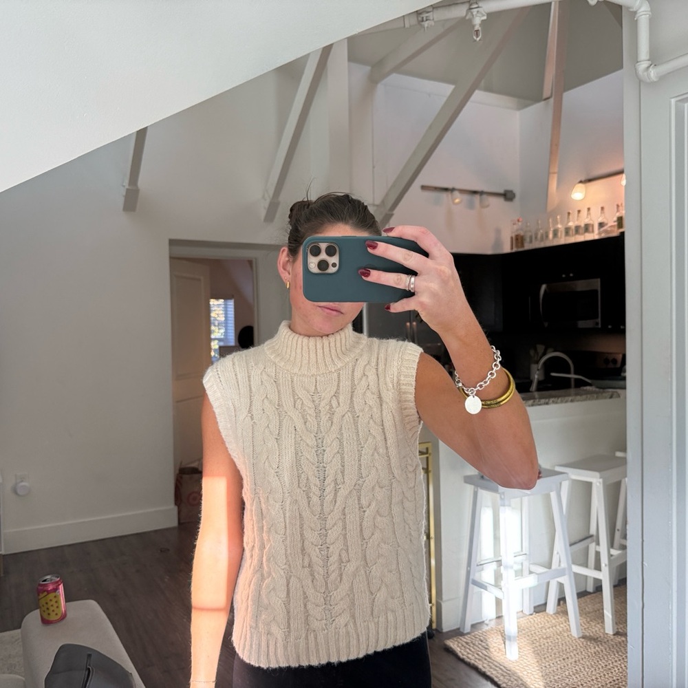 Cream Cable Knit Sleeveless Sweater